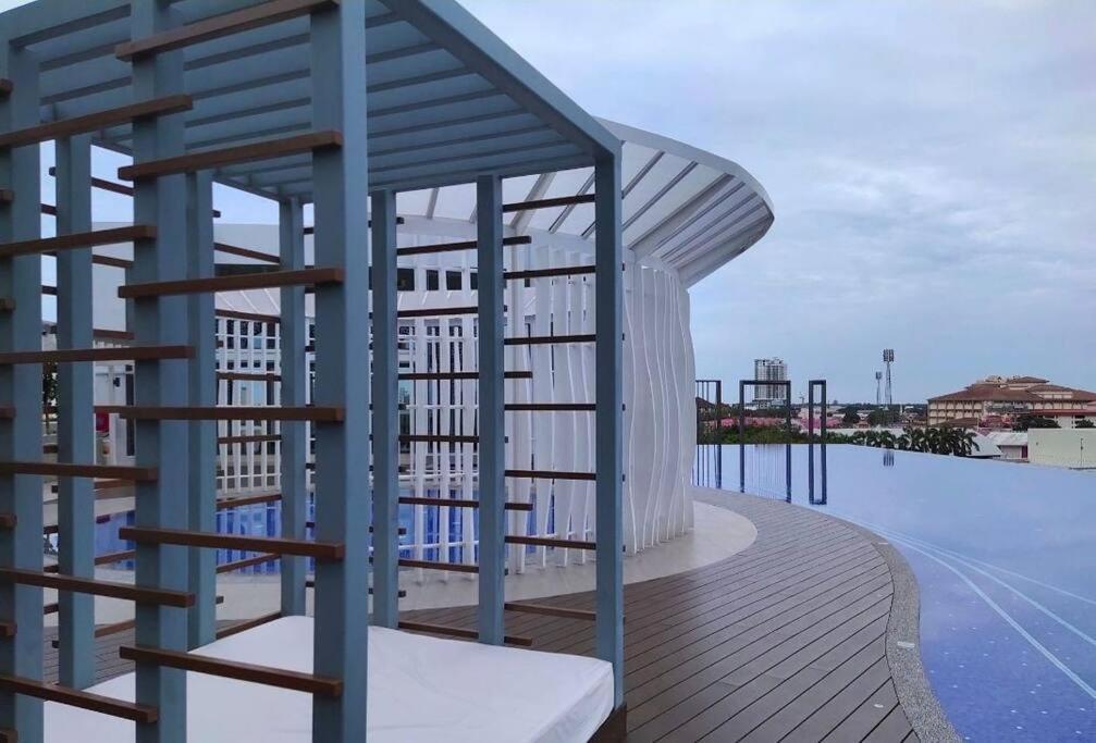 Apartment Troika Studio, By Myrah